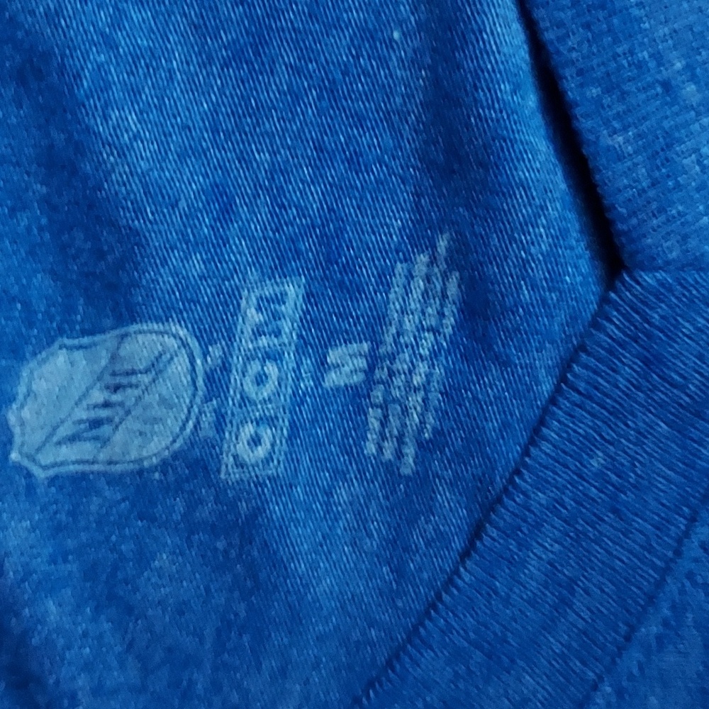 T shirt - Picture 3 of 3